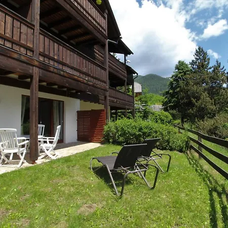 Family Hirsch Apartman Bad Kleinkirchheim