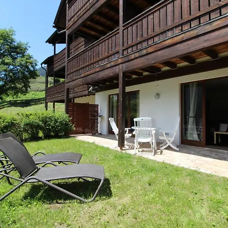 Family Hirsch Apartman *