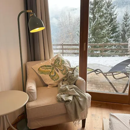 Panorama Hirsch - 2 Bedrooms, 2 Bathrooms, Near Slope Бад-Кляйнкірхгайм