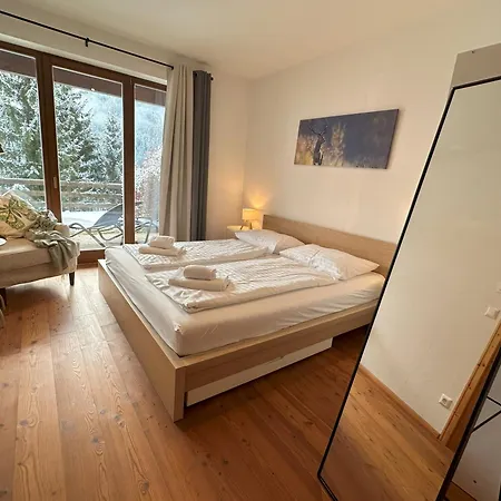 Panorama Hirsch - 2 Bedrooms, 2 Bathrooms, Near Slope *