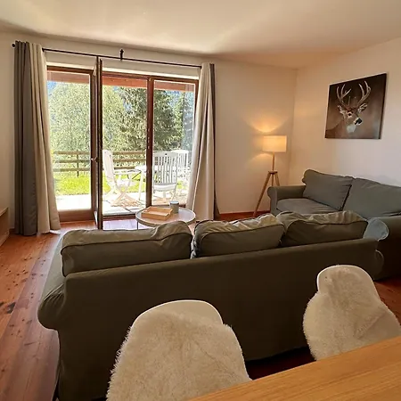 Апартаменти Panorama Hirsch - 2 Bedrooms, 2 Bathrooms, Near Slope Бад-Кляйнкірхгайм