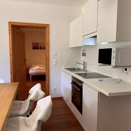 Panorama Hirsch - 2 Bedrooms, 2 Bathrooms, Near Slope