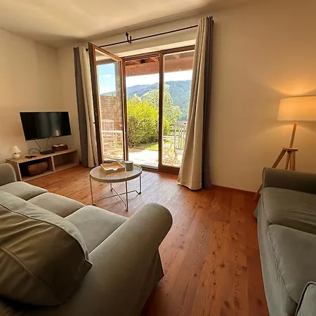 Апартаменти Panorama Hirsch - 2 Bedrooms, 2 Bathrooms, Near Slope Бад-Кляйнкірхгайм